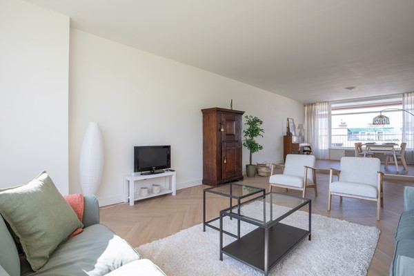 Medium property photo - Groen van Prinstererlaan 117, 2555 HM Den Haag